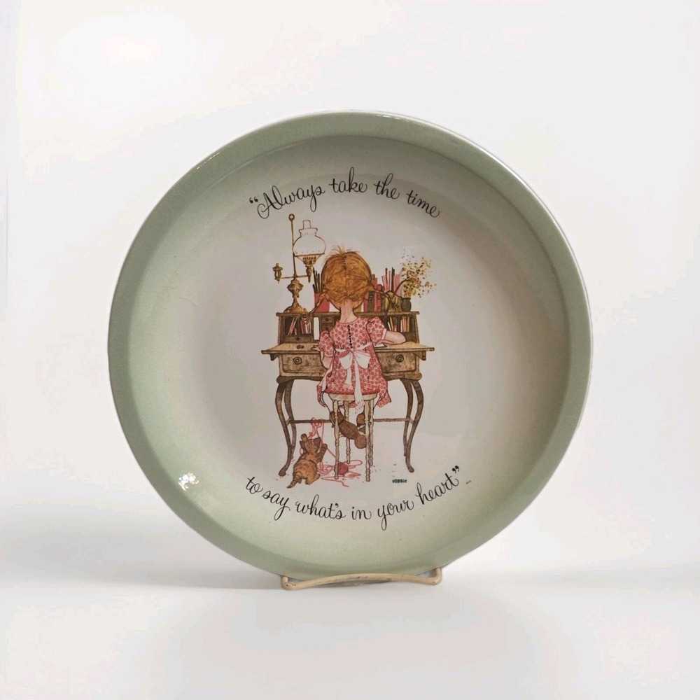 Holly Hobbie 10.5" Plate "Always Take the Time to Say What's In Your Heart" 1972